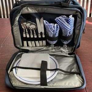 2 person picnic set with cooler